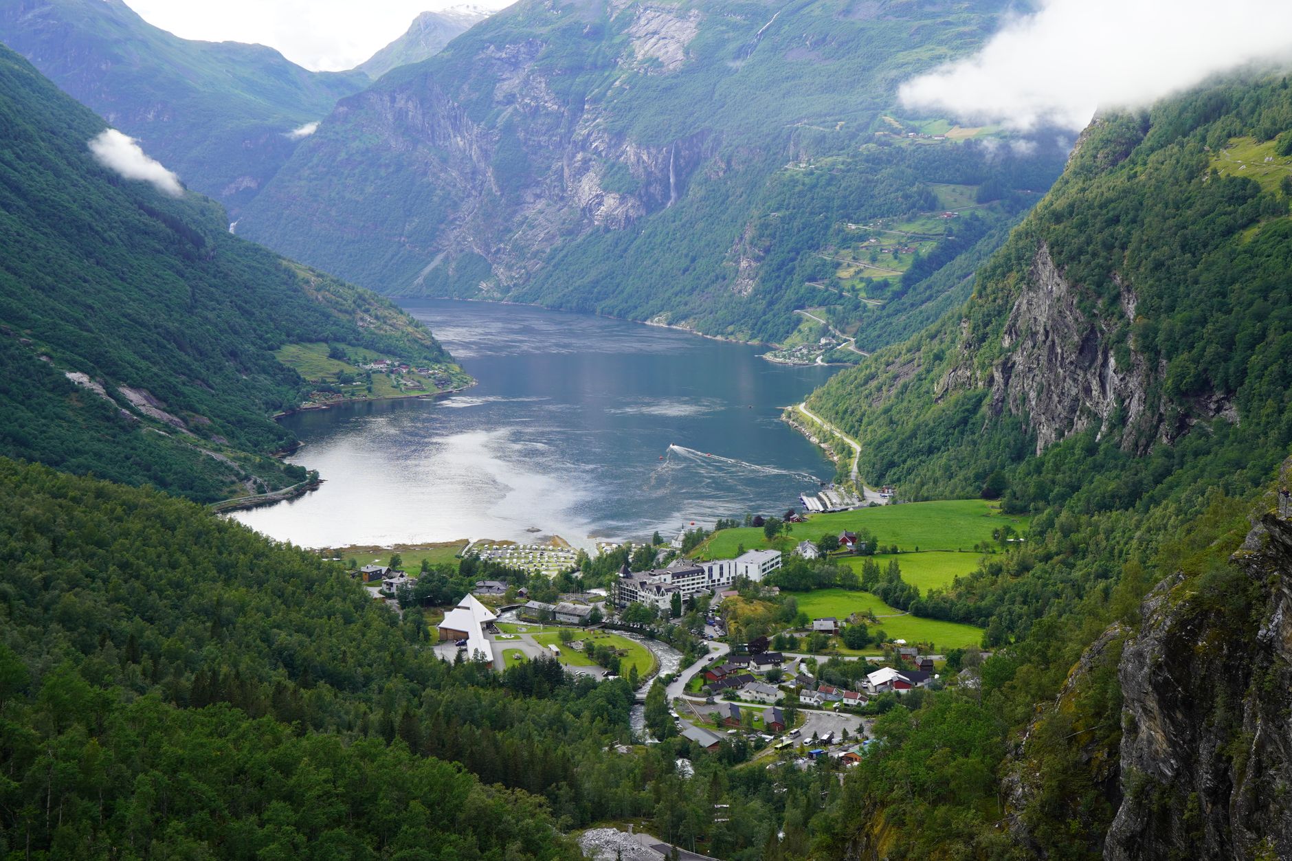 Norveç vize danışmanlık - Geiranger Fiyordu