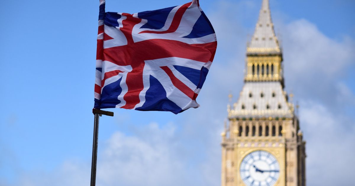 İngiltere Konsolosluğu - Londra Big Ben ve Birleşik Krallık bayrağı