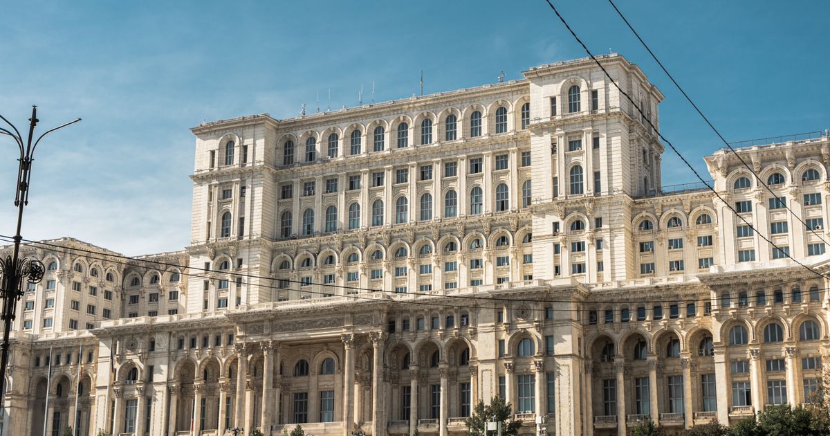 Romanya Konsolosluğu - Bükreş Parlamento Sarayı