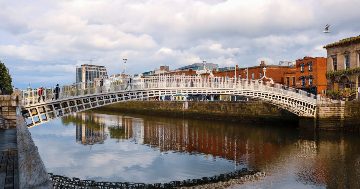 İrlanda Konsolosluğu - Dublin Ha'penny Köprüsü